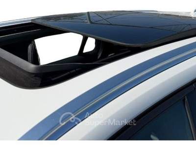 Volvo V60 Cross Country D4 AWD Geartronic Pro Bianco usata Oderzo