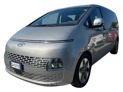 Hyundai Staria 2.2 AT AWD 9 posti Wagon Grigio usata Oderzo