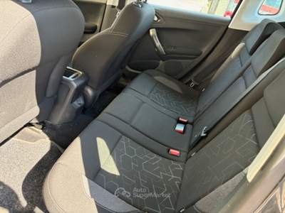 Peugeot 2008 2008 HDI PER NEOPATENTATI EURO 6 Nero usata Rimini
