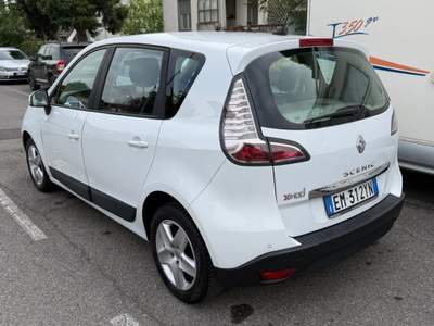 Renault Scénic L’auto é perfetta di tutto.  Bianco usata Leno