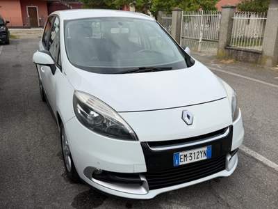 Renault Scénic L’auto é perfetta di tutto.  Bianco usata Leno