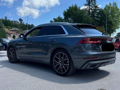 Audi Q8 3.0 50 TDI 286 CV quattro S line matrix tetto Grigio usata Sant'Angelo in vado