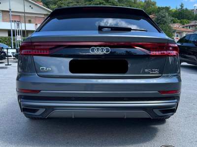 Audi Q8 3.0 50 TDI 286 CV quattro S line matrix tetto Grigio usata Sant'Angelo in vado