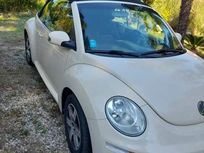 Volkswagen New Beetle OTTIME CONDIZIONI Beige usata rosignano marittimo