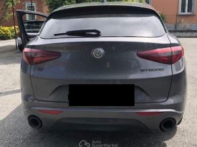 Alfa Romeo Stelvio auto in ottime condizioni Grigio usata BORGOSESIA
