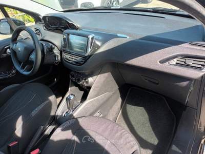 Peugeot 208 1200 PURETECH ACTIVE 82CV 5PORTE AUTOM ITALIA Grigio usata Vetralla