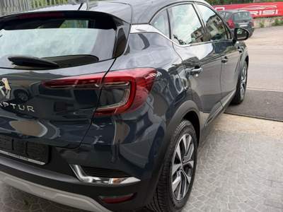 Renault Captur RENAULT CAPTUR DIESEL Grigio usata Sant'Antimo