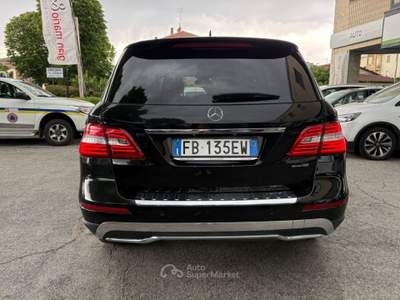 Mercedes-Benz Classe M ML 250 bt Sport 4matic auto Nero usata Alba