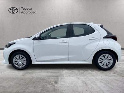 Toyota Yaris 1.5 Hybrid 5 porte Active Grigio usata Caresanablot
