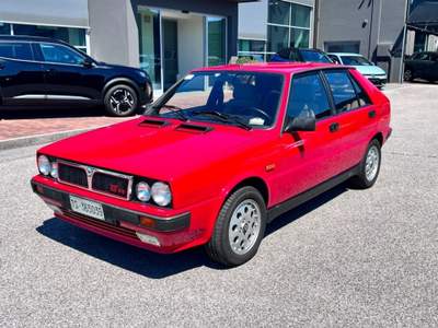 Lancia Delta 2.0i.e. turbo HF 4WD Rosso usata Pieve di Soligo