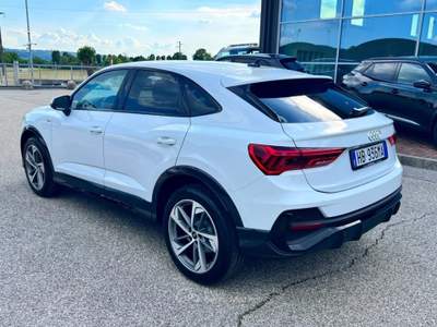 Audi Q3 SPB 35 TFSI S tronic S line edition Bianco usata Pieve di Soligo