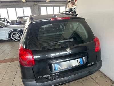 Peugeot 207 1.4 8V 75CV SW Energie Sport ECO GPL Grigio usata Asigliano Veneto