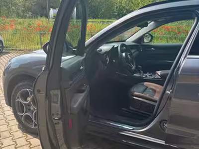 Alfa Romeo Stelvio Q4 INTERNI IN PELLE ++IVA PARZIALMENTE ESPOSTA++ Grigio usata Faenza