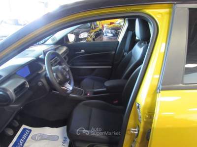 Jeep Avenger 1.2 Turbo 100 CV Summit Giallo usata Rho
