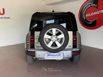 Land Rover Defender 110 3.0 l6 400 CV AWD Auto First Edition Gancio Verde usata Crocetta del Montello