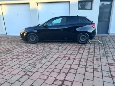 Alfa Romeo Giulietta giulietta 1.6 jtdm NO AdBlue Nero usata Fiumicello Villa Vicentina