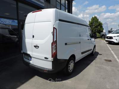 Ford Transit Custom Autocarro per trasporto di cose - uso proprio (furgone usato) Bianco usata Spilamberto