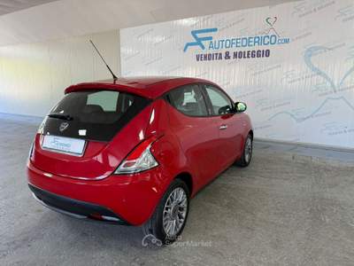 Lancia Ypsilon Lancia Ypsilon 1.3 Mjet 95cv 5 porte Rosso usata Pompei
