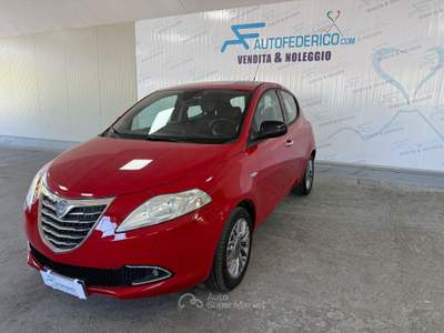 Lancia Ypsilon Lancia Ypsilon 1.3 Mjet 95cv 5 porte Rosso usata Pompei