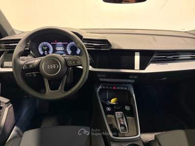 Audi A3 40 TFSIe S-TRONIC BUSINESS ADVANCED Grigio usata San Fior