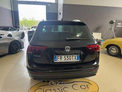 Volkswagen Tiguan 1.4 TSI Business BlueMotion Technology Nero usata Medesano