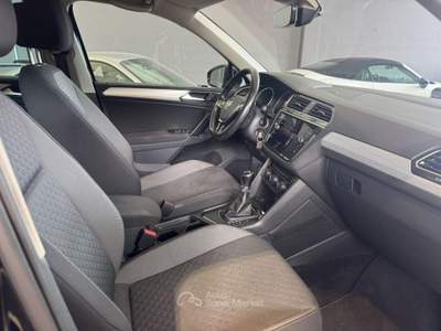 Volkswagen Tiguan 1.4 TSI Business BlueMotion Technology Nero usata Medesano