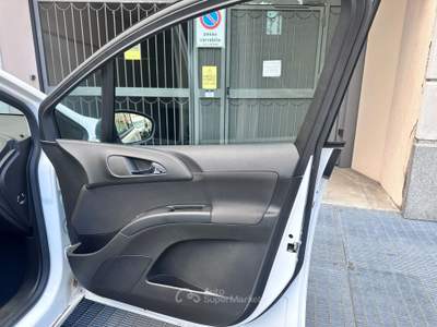 Opel Meriva Opel meriva possibilità di gpl fino 2036 euro 6 pochi km Bianco usata Rivoli