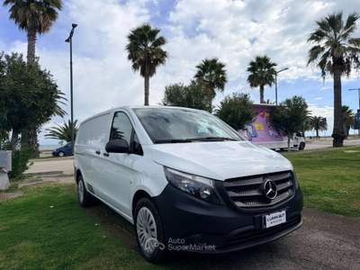 Mercedes-Benz Vito MERCEDES Vito 114 cdi long 4x4 auto E6 usata Grottammare