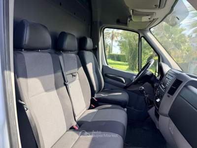 Volkswagen Crafter 2.0 tdi 136cv p.l. t.alto E5 Bianco usata Grottammare