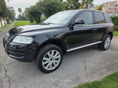 Volkswagen Touareg 2.5 tdi R5 Lilla usata Grottammare
