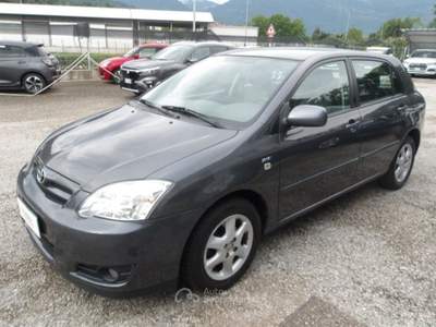 Toyota Corolla 1.4 D-4D AUTOMATICA 5p Grigio usata Cavasso Nuovo