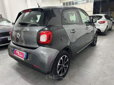 Smart ForFour forfour 70 1.0 Prime Grigio usata Massa