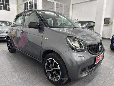 Smart ForFour forfour 70 1.0 Prime Grigio usata Massa
