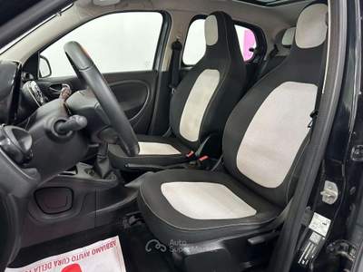 Smart ForFour forfour 70 1.0 Prime Grigio usata Massa
