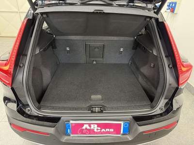 Volvo XC40 2.0 d3 geartronic my20 Nero usata Massa