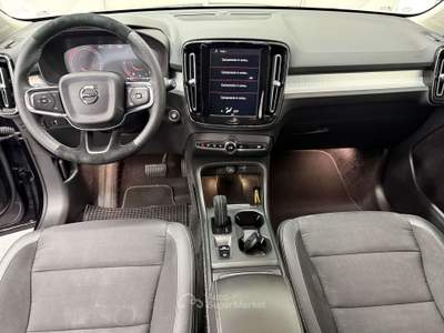 Volvo XC40 2.0 d3 geartronic my20 Nero usata Massa