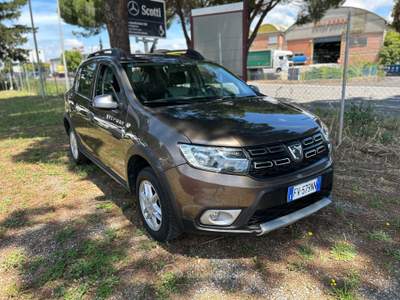 Dacia Sandero *NAVI*GPL DI FABBRICA*NEOPATENTATI* Bronzo usata Grosseto