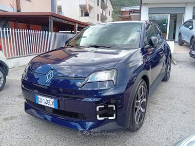 Renault 5 E-Tech Electric Unico proprietario Blu/Azzurro usata Arienzo
