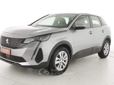 Peugeot 3008 BlueHDi 130 S&S Active Business Grigio usata Crema