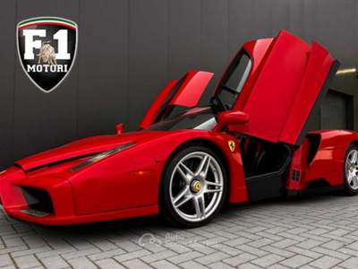 Ferrari Enzo km Certificati Ferrari - Prima vernice! Unico proprietario! Rosso usata Prato