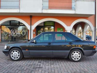 Mercedes-Benz 190 E 2.0 CONSERVATO-UNICO PROPRIETARIO Grigio usata Saonara