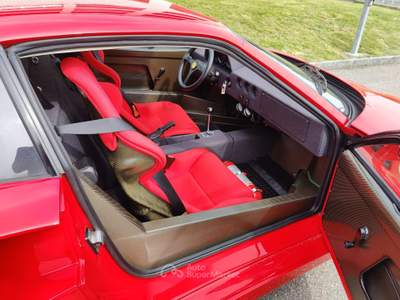 Ferrari F40 Certificata Ferrari Classiche - Ufficiale Rosso usata Prato
