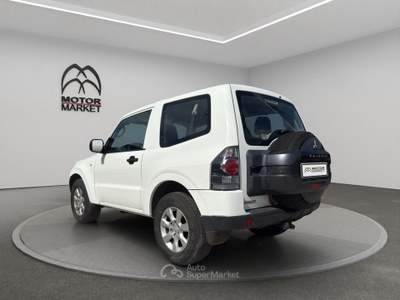 Mitsubishi Pajero 3.2 100th Auto Bianco usata Roma