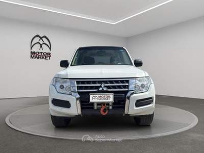 Mitsubishi Pajero 3.2 100th Auto Bianco usata Roma