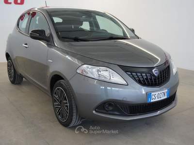 Lancia Ypsilon 1.0 FireFly 5 porte S&S Hybrid Oro Grigio usata San Vito dei Normanni