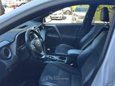 Toyota RAV4 2.5 Hybrid 2WD Lounge Bianco usata Foligno