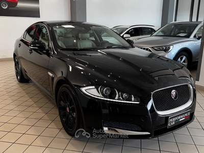 Jaguar XF Premium Luxury usata Montirone