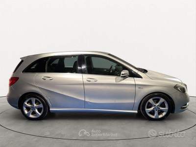 Mercedes-Benz Classe B B 180 CDI BlueEFFICIENCY Executive usata Arzano