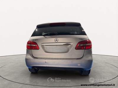 Mercedes-Benz Classe B B 180 CDI BlueEFFICIENCY Executive usata Arzano