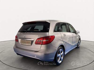 Mercedes-Benz Classe B B 180 CDI BlueEFFICIENCY Executive usata Arzano